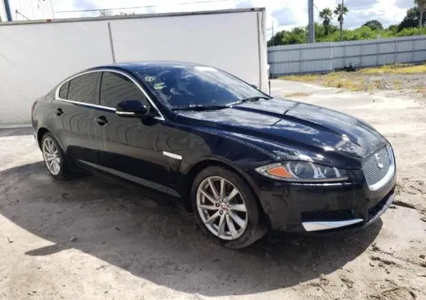 jaguar xf śląskie Jaguar XF cena 27900 przebieg: 203000, rok produkcji 2013 z Bytom